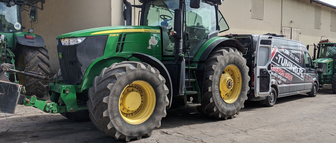 John Deere 7230R