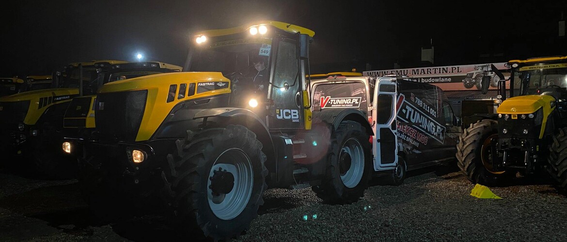 JCB Fastrac 3200 - podniesienie mocy